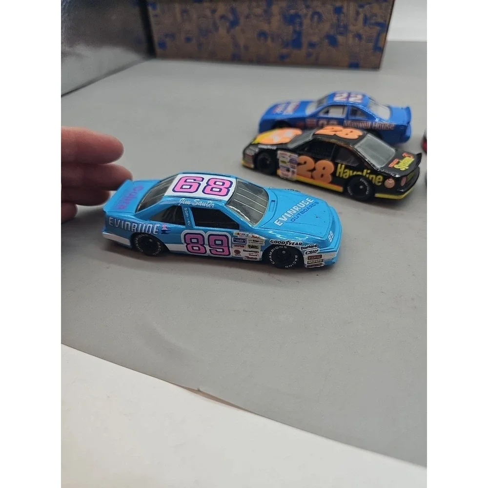1:43 Racing Champions NASCAR Lot Of 5  1991 Ford‎ #89 Evinrude Jim Sauter 28 22